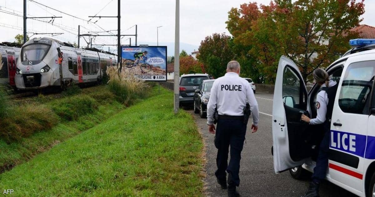 يرجح أنهم جزائريون.. مصرع 3 مهاجرين تحت عجلات قطار بفرنسا