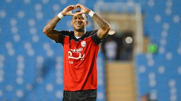 الرائد يكتسح الطائي برباعية قاسية