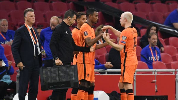 فان غال واثق من تأهل هولندا إلى كأس العالم