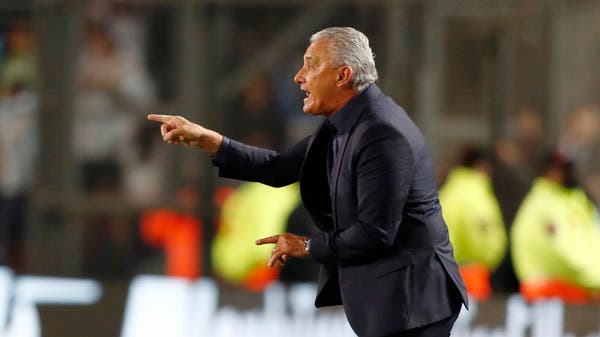 مدرب البرازيل ينتقد التحكيم بعد التعادل مع الأرجنتين
