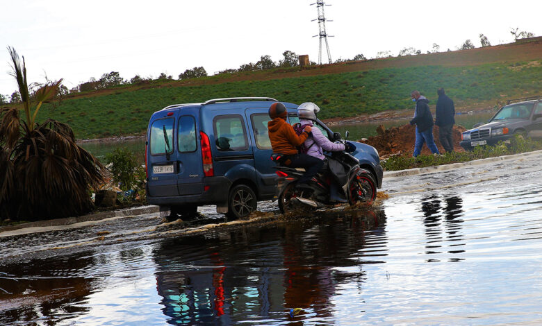 نشرة إنذارية .. زخات مطرية ورياح قوية اليوم وغدا بمختلف ربوع المملكة