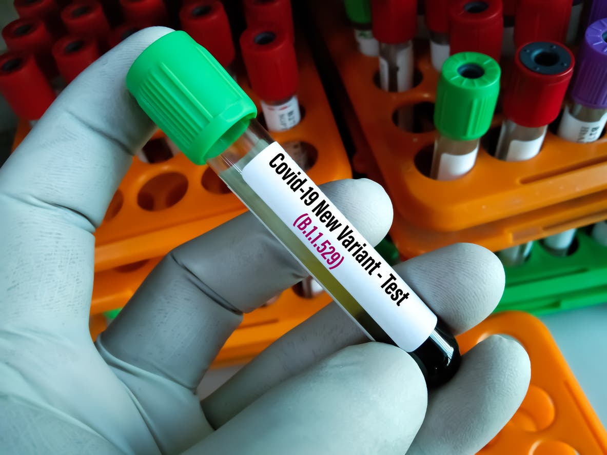 الصحة العالمية متفائلة: أوميكرون قد يسهم في انتصار العالم على كورونا