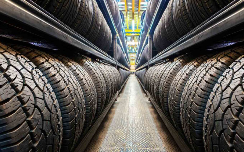 غرامة باهظة على المركبات غير الملتزمة بتركيب الإطارات الشتوية في تركيا