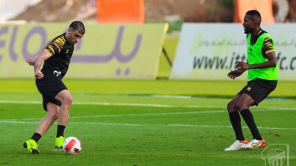 “الاحتراف” توافق على تسجيل حمدالله مع اتحاد جدة