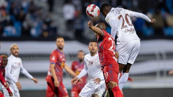 الشباب: شراحيلي رفض التجديد.. وأبلغنا بالتوقيع لناد آخر