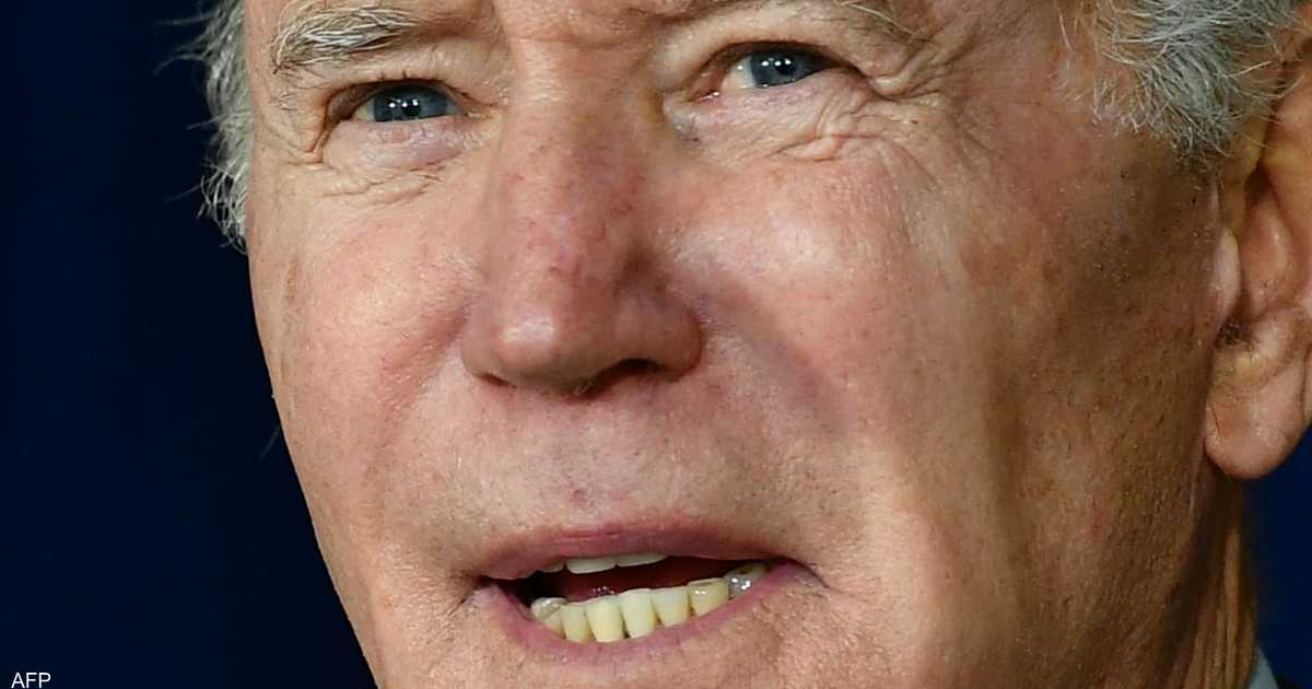 بايدن: واشنطن “ستردّ بحزم” إذا غزت روسيا أوكرانيا