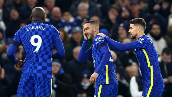 تشيلسي يفوز على توتنهام بثنائية زياش وسيلفا في الدوري الإنجليزي