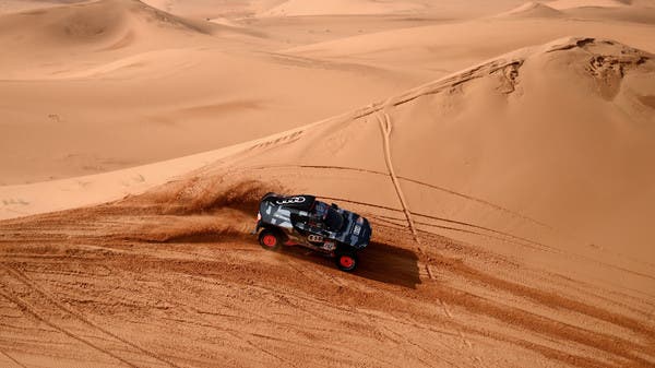 سانز يفوز بالمرحلة الثالثة في رالي داكار.. والعطية يعزز صدارته