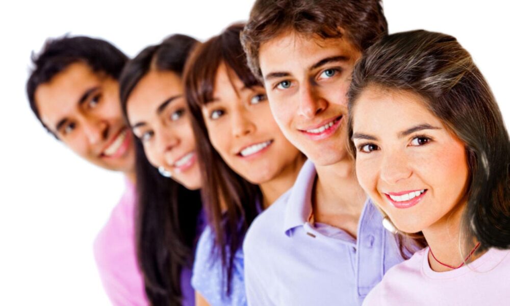 طبيبة تحدد الفيتامين الذي يساعد على إطالة أمد الشباب