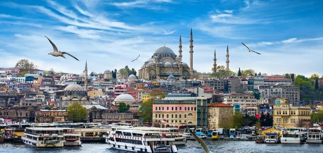 متقدمة على باريس.. إسطنبول ضمن أفضل 10 وجهات سياحية لعام 2022