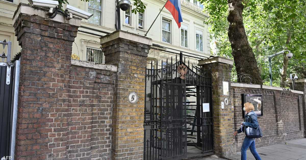 أزمة أوكرانيا.. أوروبا تستدعي سفراء موسكو