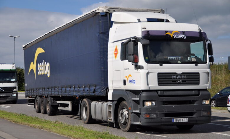 جمعيات النقل تتراجع عن قرار الزيادة في أسعار النقل