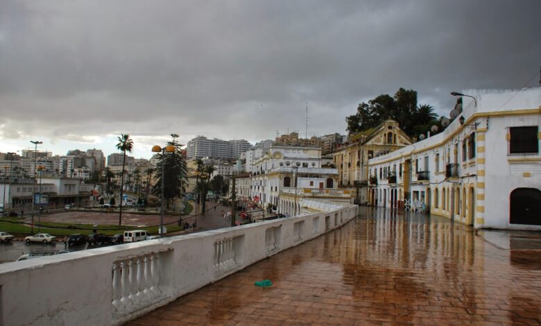 طقس السبت .. أمطار وثلوج وزخات رعدية