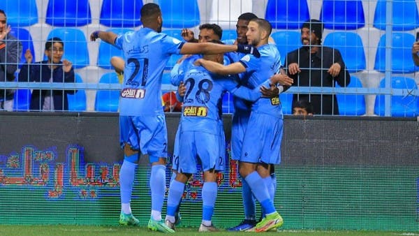 الباطن يخطف نقاط الرائد الثمينة.. والتعاون يتعثر بالتعادل