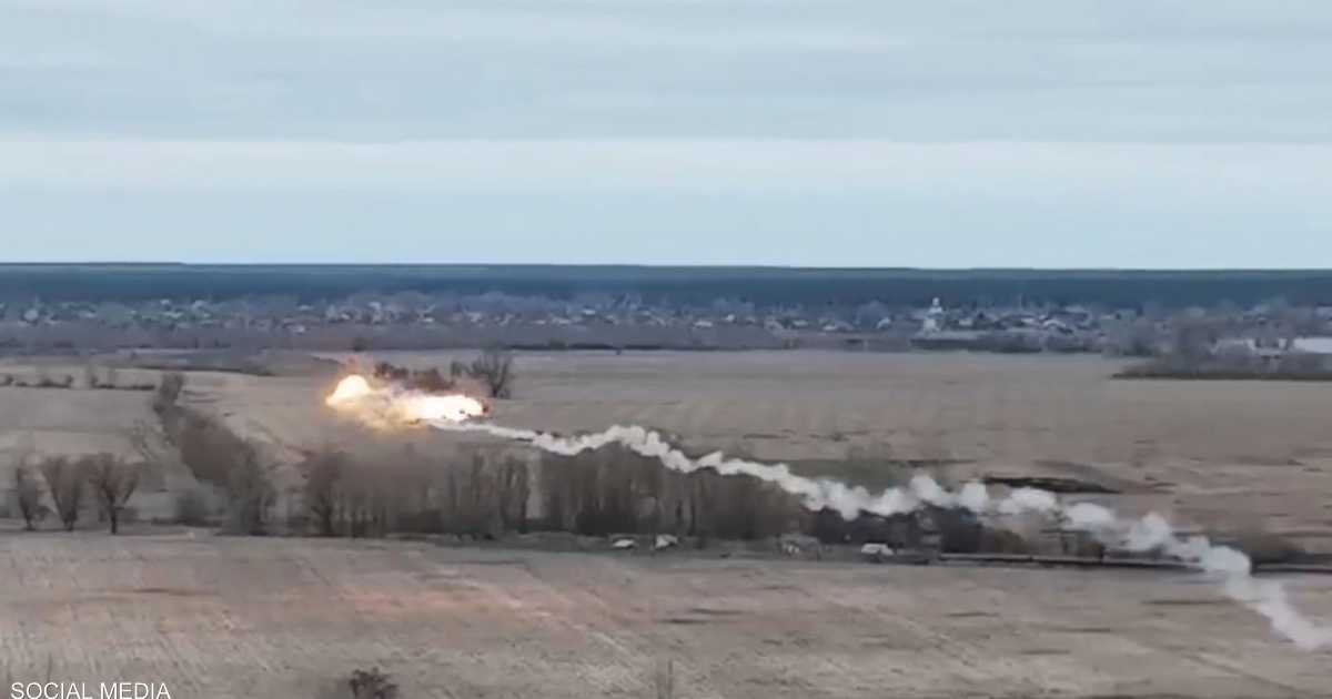 فيديو لتدمير مروحية روسية في أوكرانيا.. ووزارة الدفاع تعلق