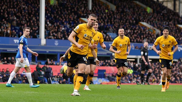 هدف كودي يقود وولفرهامبتون للفوز على إيفرتون المتعثر