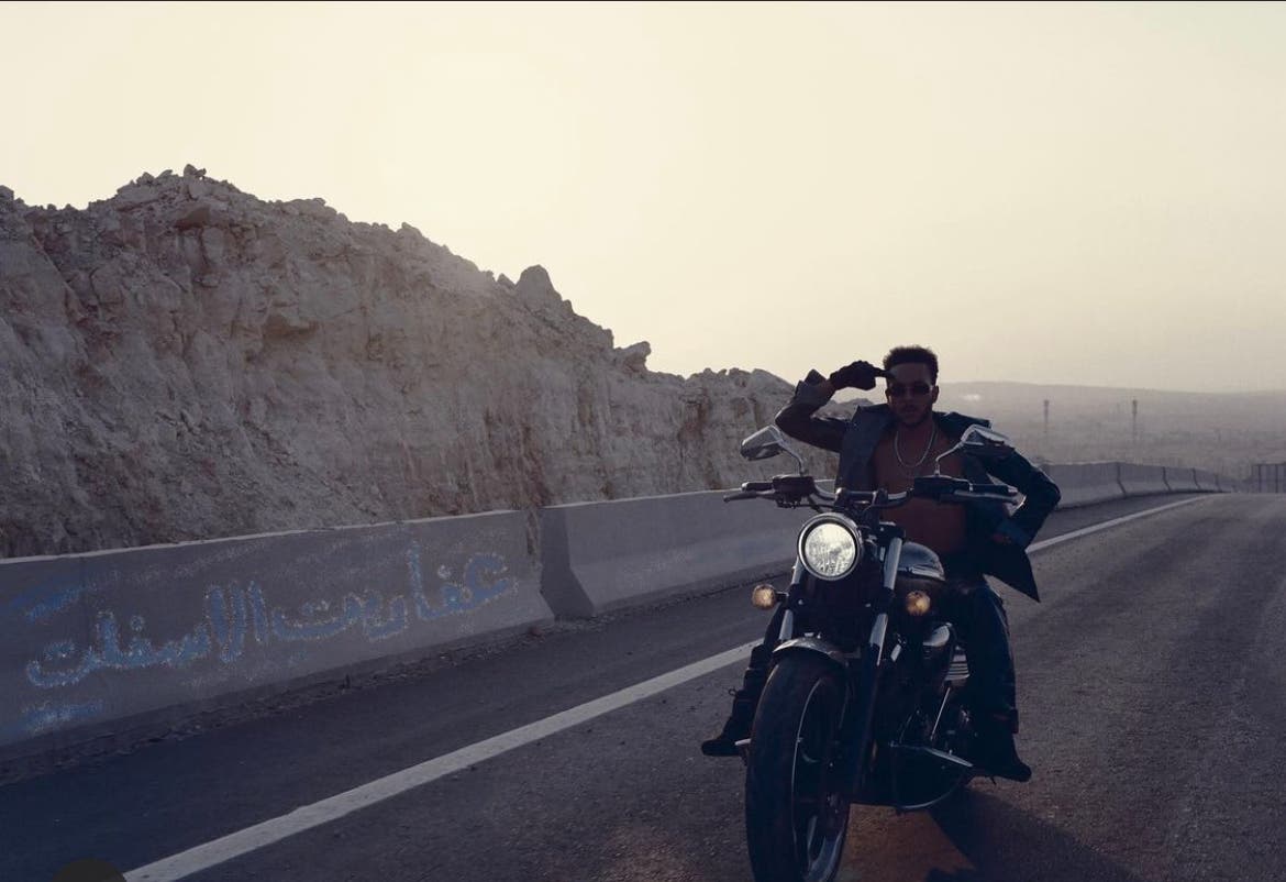 “آسف أحبائي”.. “ويجز” يطمئن جمهوره بعد تعرضه لحادث