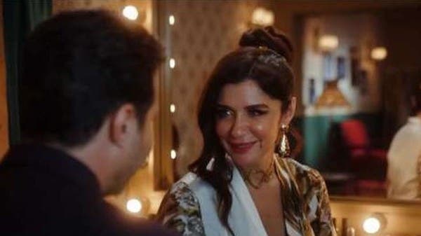 انتقادات تطال غادة عادل وأحمد السعدني.. والسبب مشهد جريء