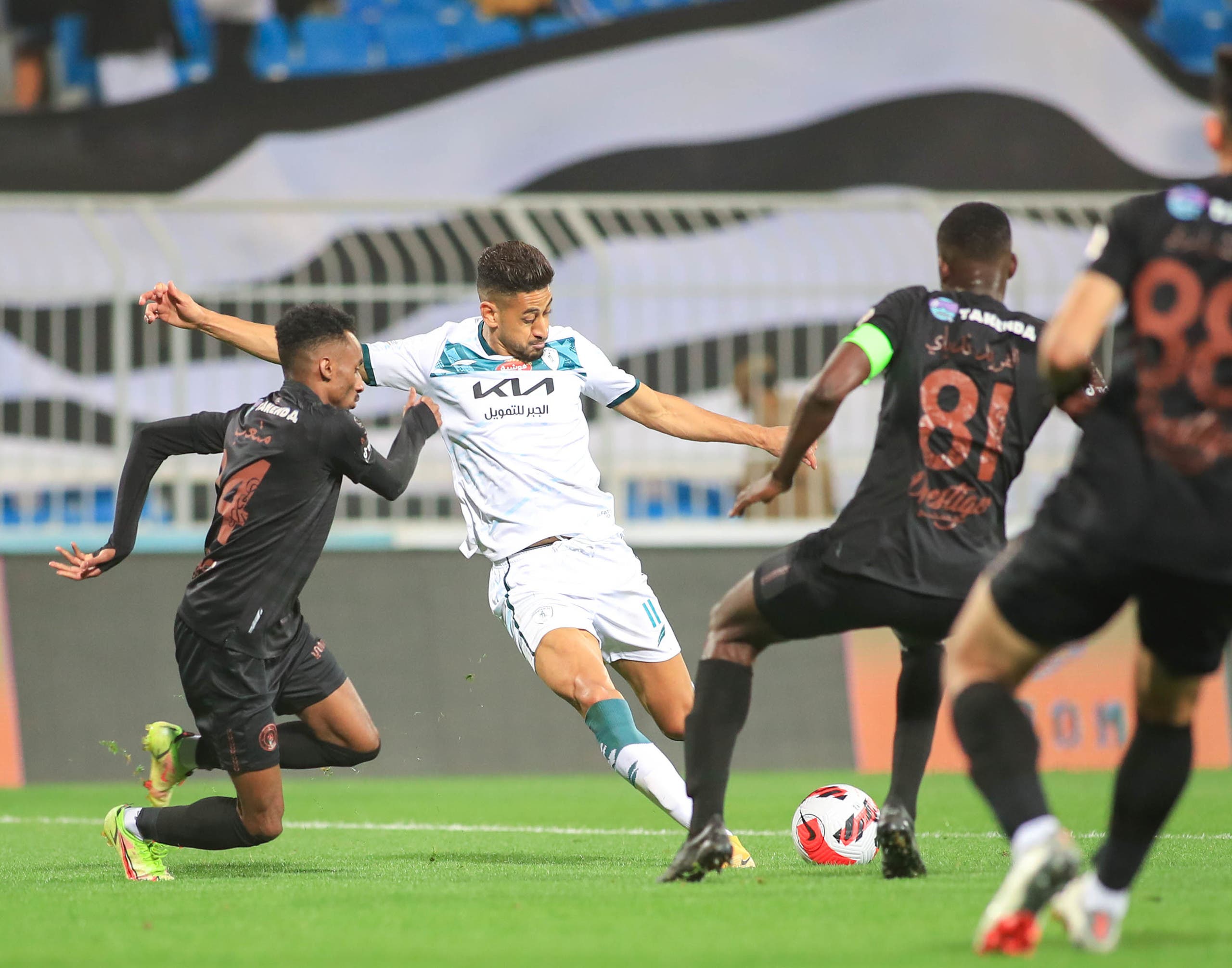 مراد باتنا لاعب الفتح