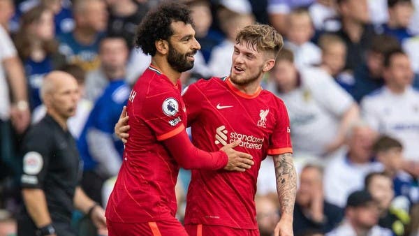 زميل محمد صلاح: أتوسل إليه يومياً كي يبقى في ليفربول