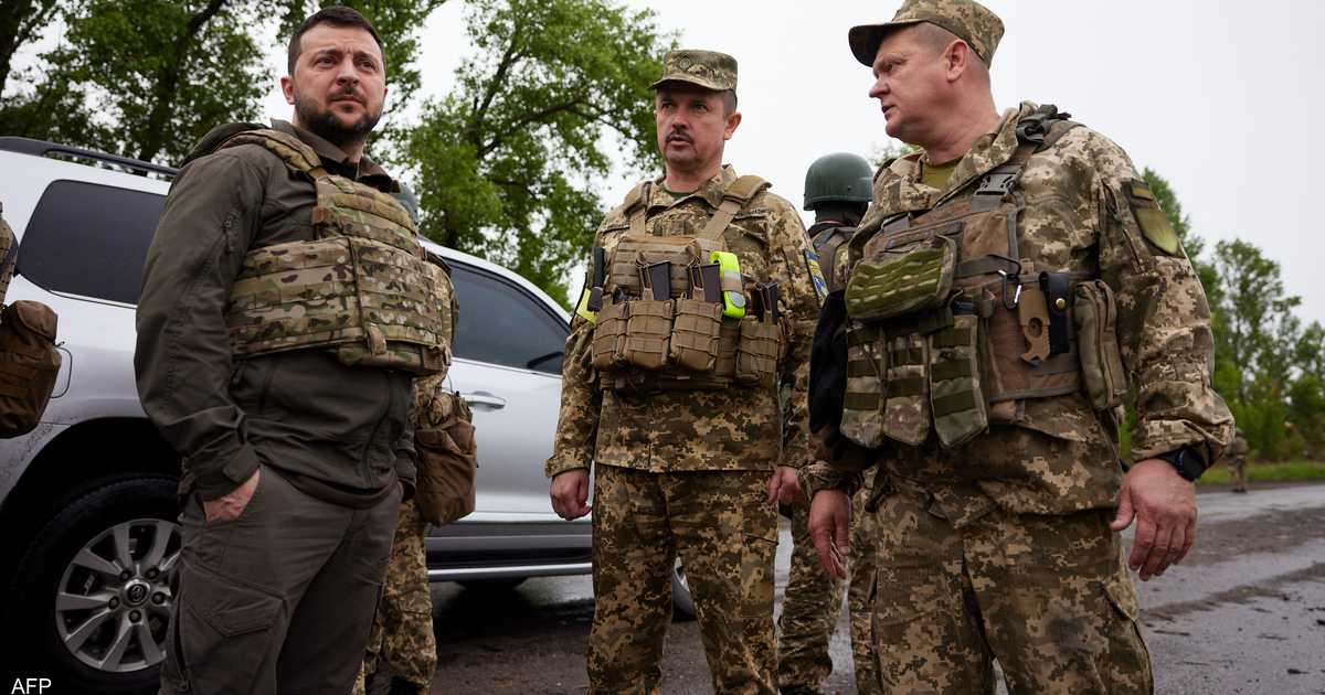 زيلينسكي يقيل مسؤولا أمنيا بارزا لأنه “فكر في نفسه فقط”