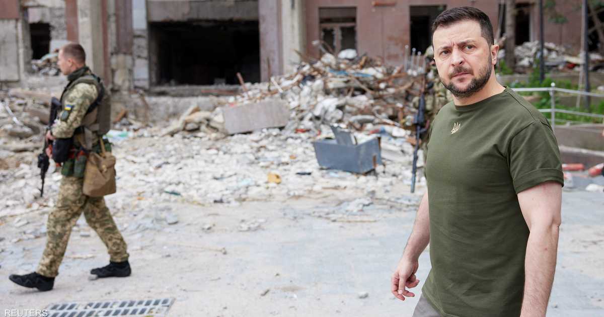 زيلينسكي يتحدى روسيا: لن نتنازل عن الجنوب
