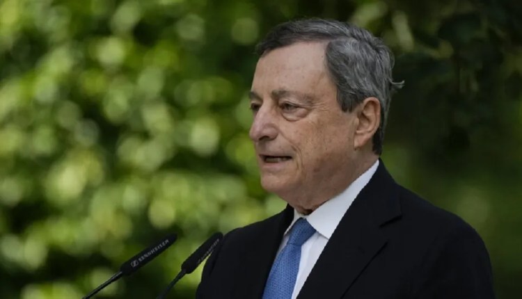 رئيس الوزراء الإيطالي يستقيل بعد انهيار ائتلافه الحكومي