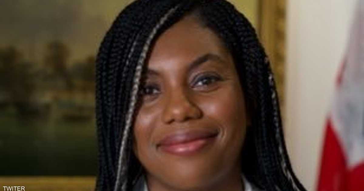 وزيرة المساواة البريطانية السابقة تترشح لخلافة جونسون