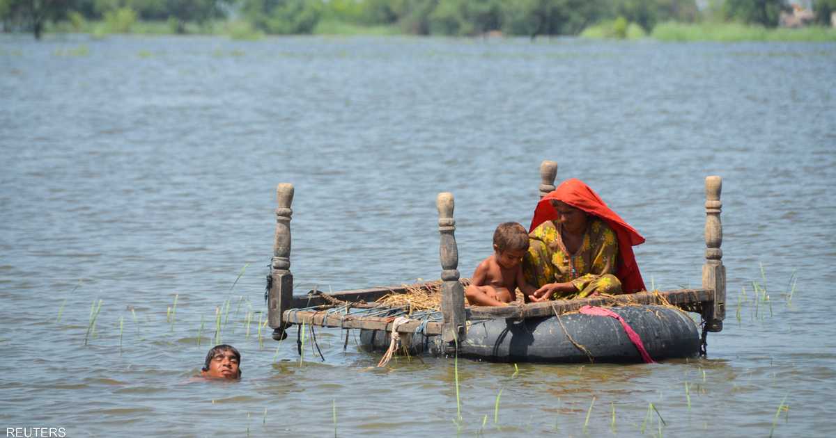قبل وبعد.. صور من الفضاء تكشف حجم “كارثة باكستان”