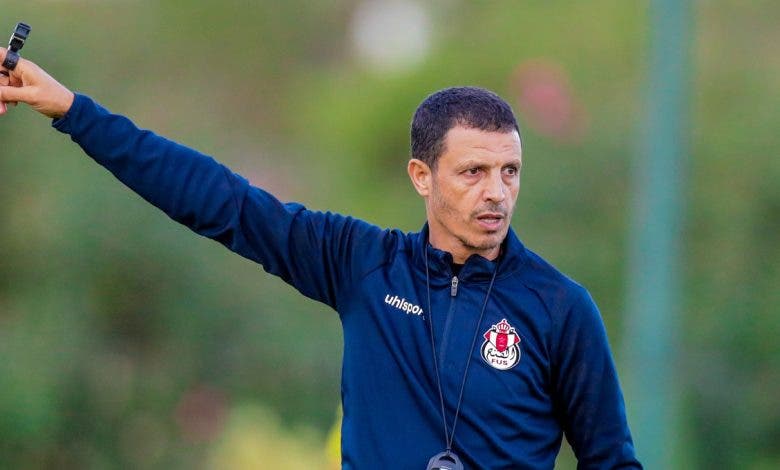 الموت يُفجع جمال السلامي قبل مباراة الفتح الرياضي وشباب المحمدية