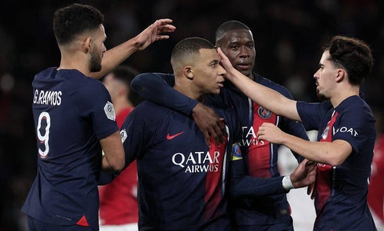 باريس سان جرمان يعزز صدارة الدوري الفرنسي بخماسية في شباك موناكو