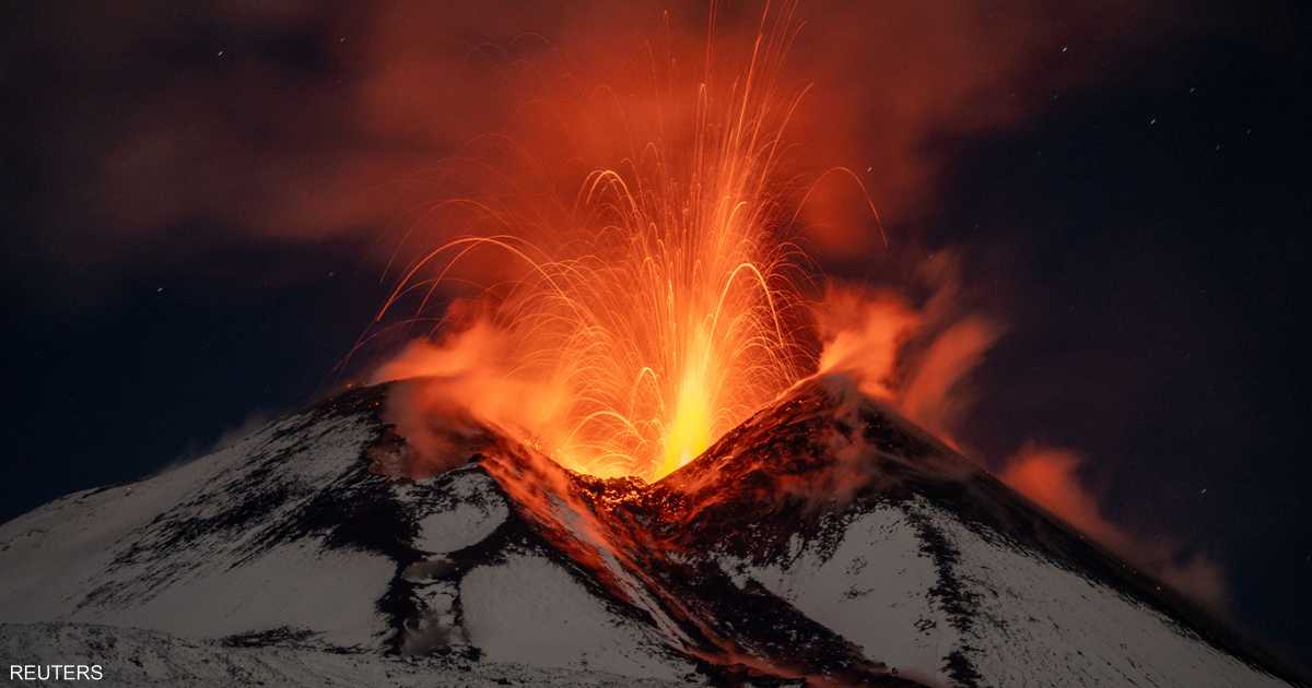 فيديو.. أكبر بركان نشط في أوروبا يثور رغم الثلوج