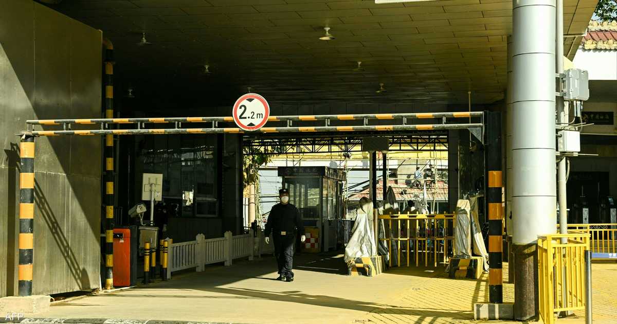 ميانمار.. مسلحون يسيطرون على منفذ حدودي مع الصين