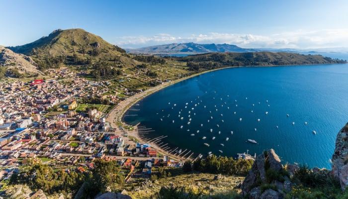 حفلة انتصافية في تركيا 2024